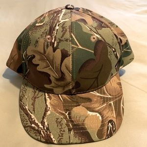 Camo hat